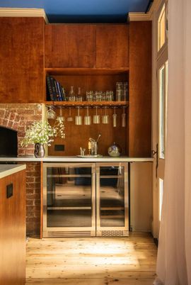 Interior, Kitchen, Stainless Steel Appliances, Wood Texture Flooring