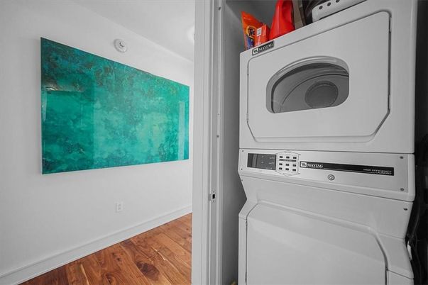 Interior, Utility Closets, Washer, Wood Texture Flooring