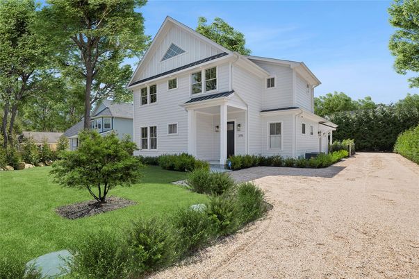 Backyard, Exterior, Facade, Farmhouse
