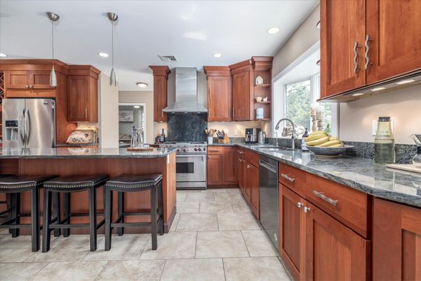 Interior, Kitchen, Pendant Lights, Recessed Lighting, Stainless Steel Appliances