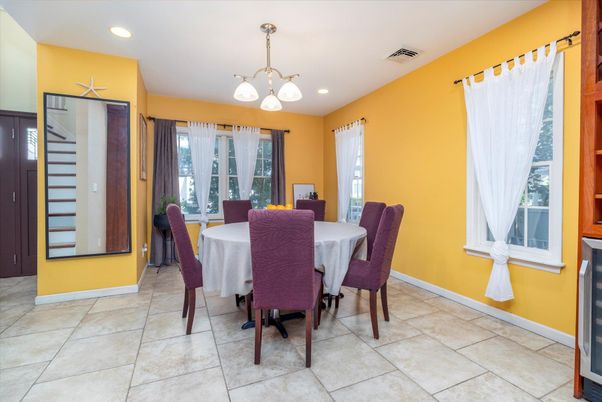 Dining room, Interior, Pendant Lights, Recessed Lighting