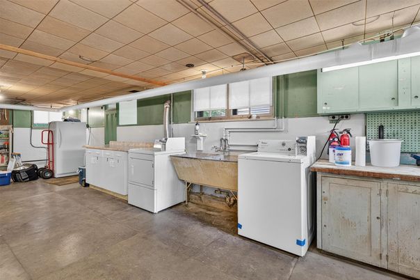 Interior, Washer