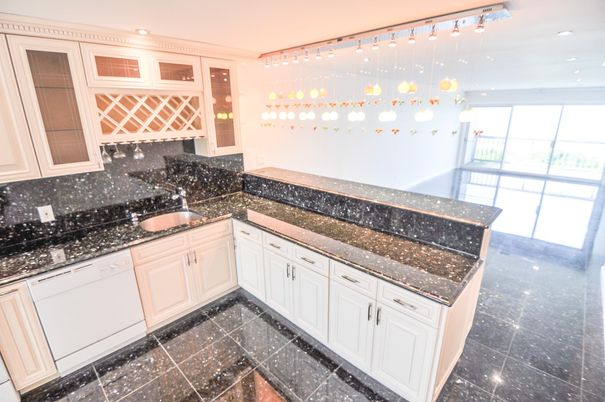 Interior, Kitchen, Recessed Lighting