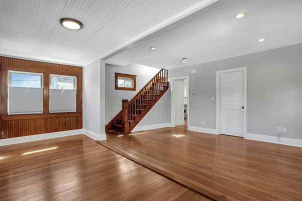 Empty room, Interior, Recessed Lighting, Wood Texture Flooring