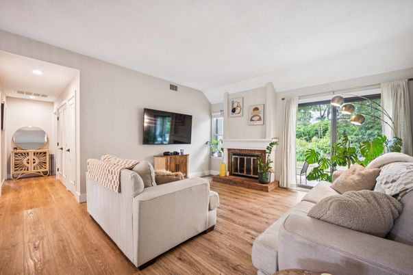 Fireplace, Interior, Living room, Recessed Lighting, Wood Texture Flooring