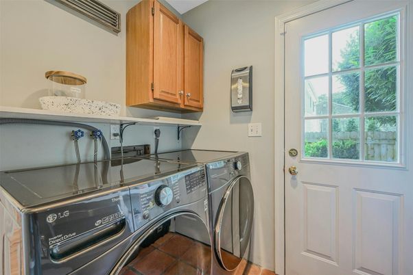 Interior, Washer