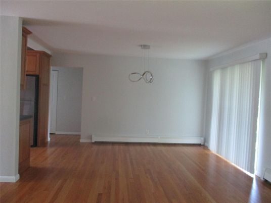 Chandelier, Empty room, Interior, Wood Texture Flooring