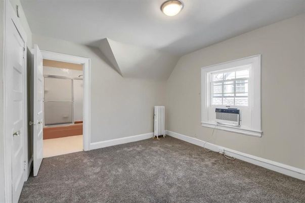 Bathroom, Empty room, Interior