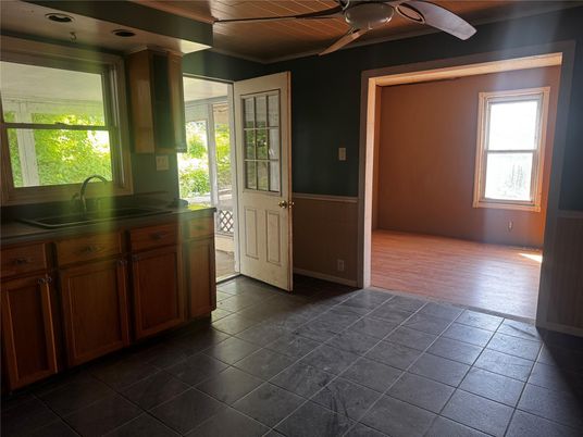 Empty room, Interior, Kitchen, Wood Texture Flooring