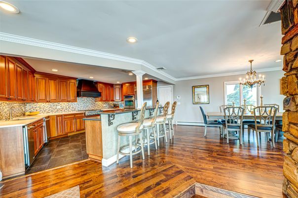 Chandelier, Dining room, Interior, Kitchen, Recessed Lighting, Wood Texture Flooring