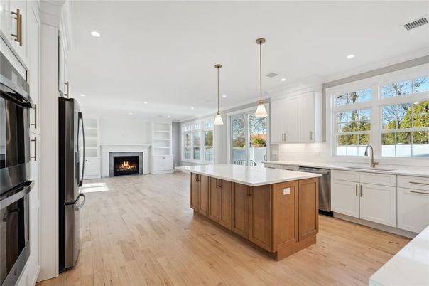 Fireplace, Interior, Kitchen, Pendant Lights, Recessed Lighting, Wood Texture Flooring