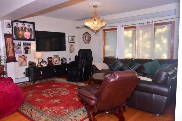 Chandelier, Interior, Living room, Wood Texture Flooring