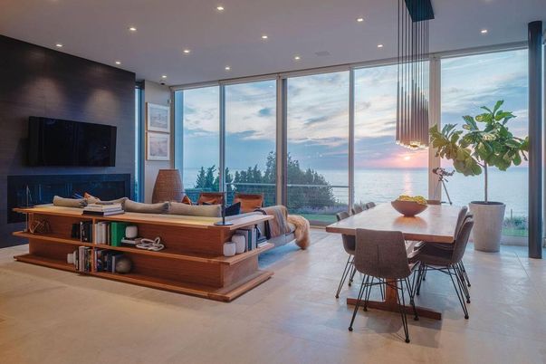 Dining room, Interior, Living room, Recessed Lighting, Water