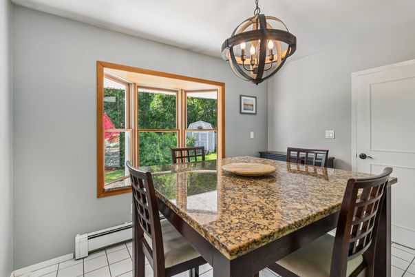 Chandelier, Dining room, Interior