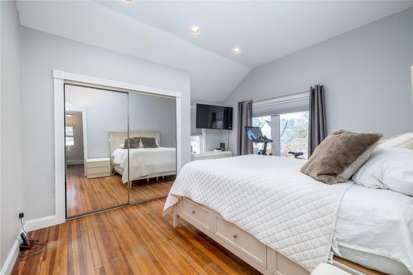 Bedroom, Fitness Equipment, Interior, Recessed Lighting, Wood Texture Flooring