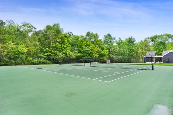 Exterior, Tennis Courts