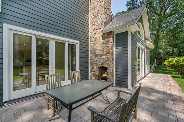 Exterior, Fireplace