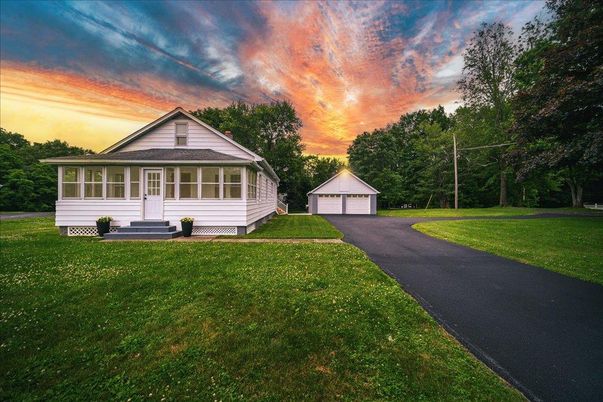 Backyard, Detached Garage, Exterior