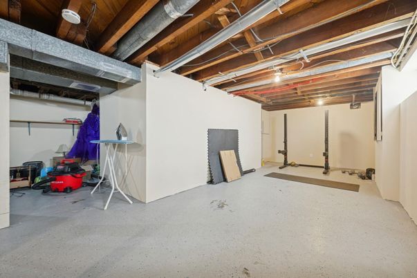 Interior, Wooden Beams