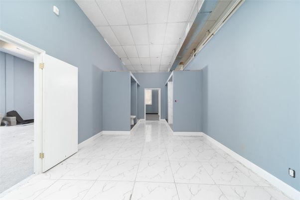 Interior, Marble