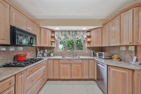 Interior, Kitchen, Recessed Lighting