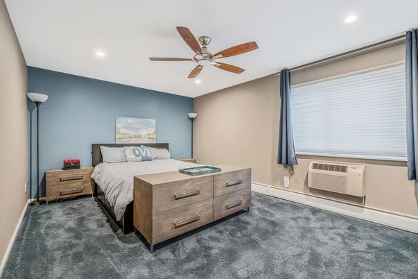 Bedroom, Interior, Recessed Lighting