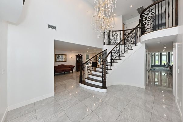 Chandelier, Interior, Recessed Lighting