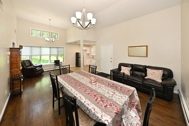 Chandelier, Dining room, Interior, Living room, Pendant Lights, Wood Texture Flooring