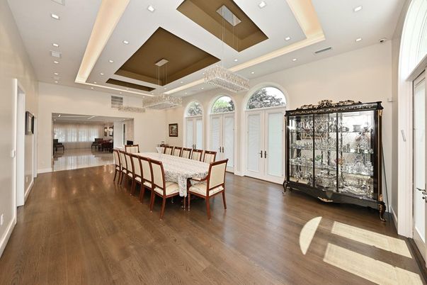 Dining room, Interior, Recessed Lighting, Wood Texture Flooring