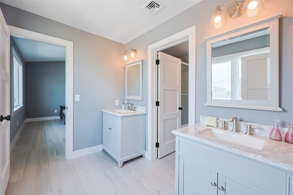 Bathroom, Dual Sink Vanities, Interior, Wood Texture Flooring