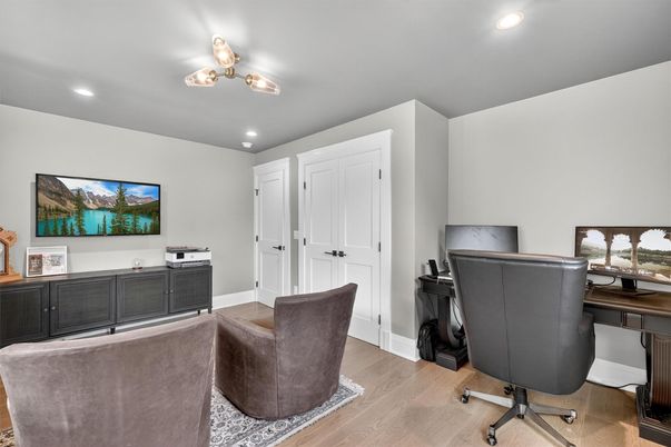 Home Office, Interior, Recessed Lighting, Wood Texture Flooring