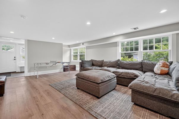Interior, Living room, Recessed Lighting, Wood Texture Flooring