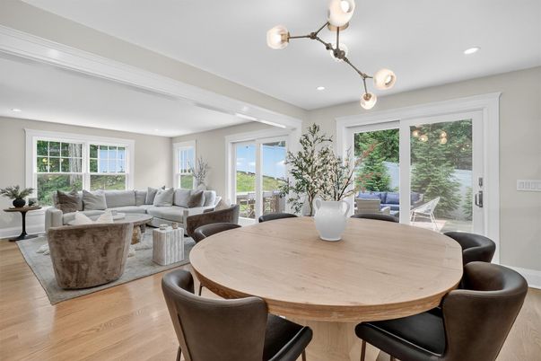 Dining room, Interior, Living room, Recessed Lighting, Wood Texture Flooring