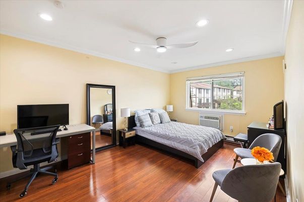 Bedroom, Home Office, Interior, Recessed Lighting, Wood Texture Flooring