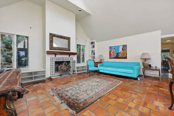 Fireplace, Interior