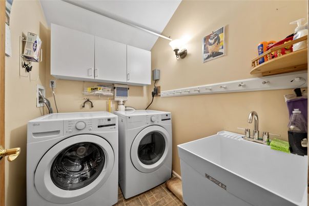 Interior, Washer