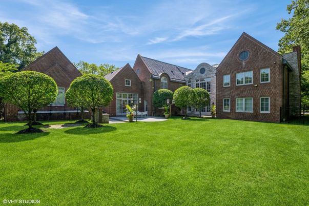 Backyard, Exterior, Facade, Brick Facade, French Provincial