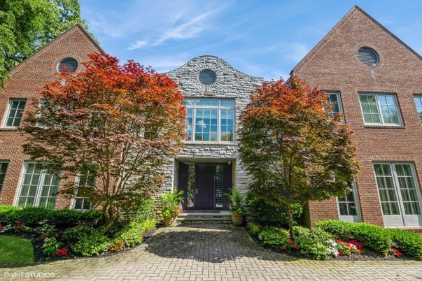 Exterior, Facade, Brick Facade, French Provincial