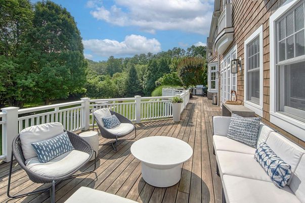 Exterior, Wood Texture Flooring