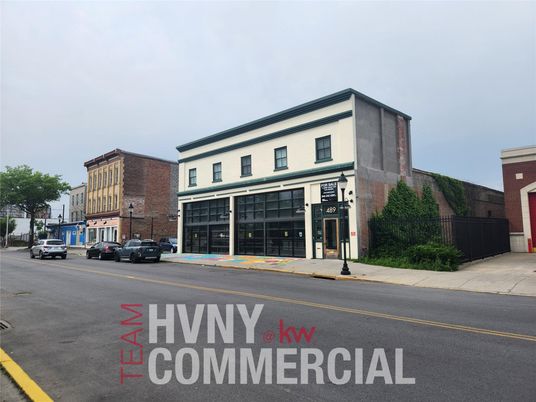 Exterior, Facade, None