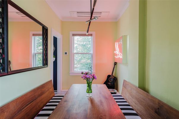 Dining room, Interior