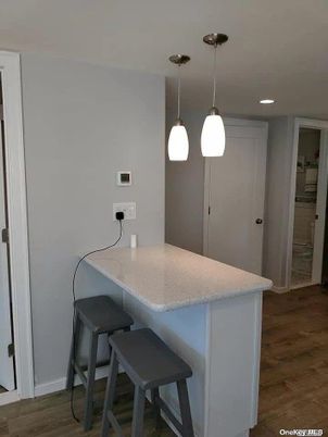 Interior, Pendant Lights, Recessed Lighting, Wood Texture Flooring