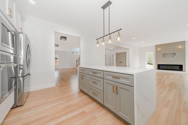 Interior, Kitchen, Pendant Lights, Recessed Lighting, Wood Texture Flooring