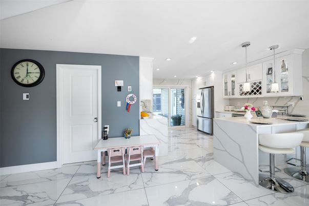 Interior, Kitchen, Marble, Pendant Lights, Recessed Lighting