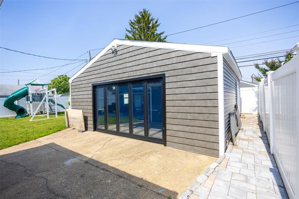 Backyard, Exterior, Playground