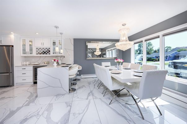 Chandelier, Dining room, Interior, Kitchen, Marble, Pendant Lights, Recessed Lighting, Stainless Steel Appliances