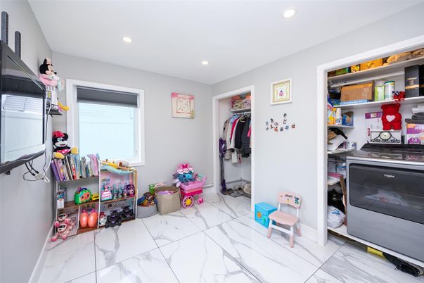 Interior, Marble, Recessed Lighting