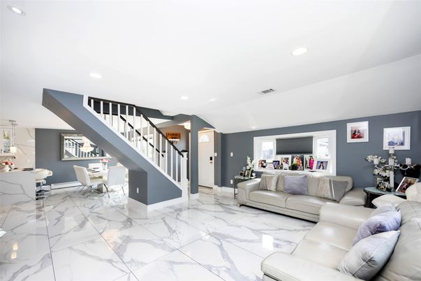 Dining room, Interior, Living room, Marble, Recessed Lighting