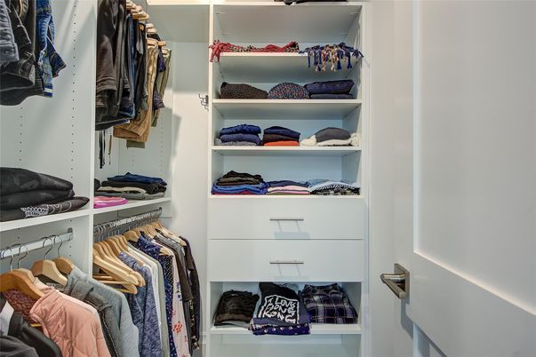 Interior, Walk-in Closets
