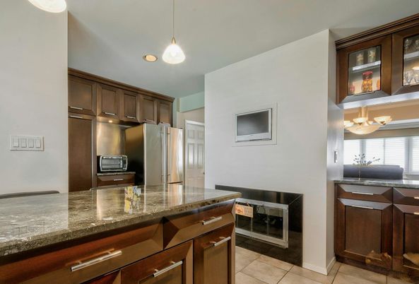 Interior, Kitchen, Pendant Lights, Stainless Steel Appliances